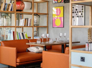 JOST Hôtel Bordeaux Centre Gare Saint Jean