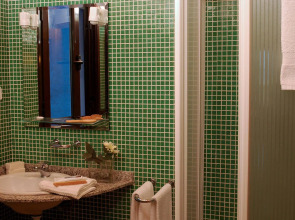 AinB Las Ramblas-Guardia Apartments