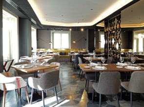 NH Collection Madrid Gran Vía