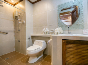 Nigi Nigi Too Beach Resort