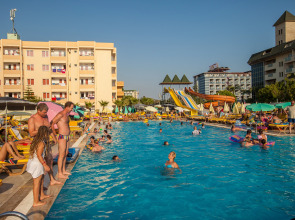 Отель Xeno Eftalia Resort 