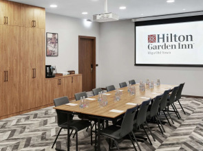 Отель Hilton Garden Inn Riga Old Town