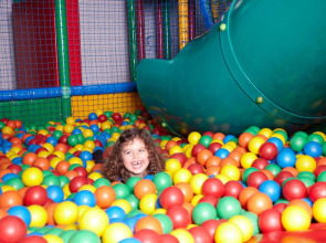 Suites Plaza Hotel & Wellness