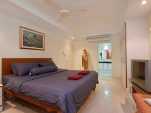 Argyle Apartments Pattaya