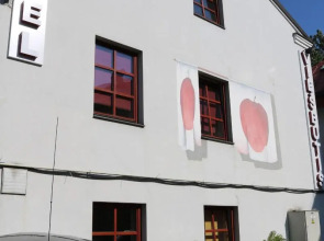 Отель Apple Economy