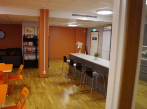 Spoton Hostel & Sportsbar