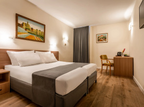 Jerusalem Gate Hotel