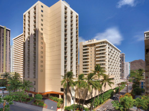 Hyatt Place Waikiki Beach
