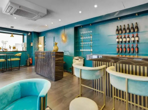 Hotel Carladez Cambronne