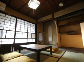 HARUYA Umekoji - Hostel