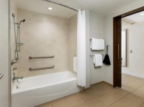 The Anza - A Calabasas Hotel