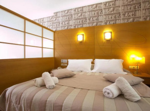 City Life Port Hotel