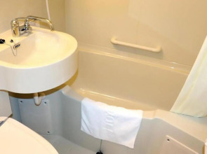 Toyoko Inn Yokohama Kannai