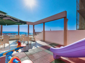 Flamingo Beach Hotel