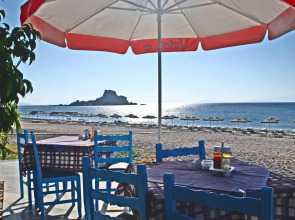 Sacallis Inn Beach Hotel