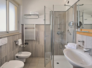 Aregai Marina Hotel & Residence