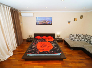 Йоларенда на Ленинском