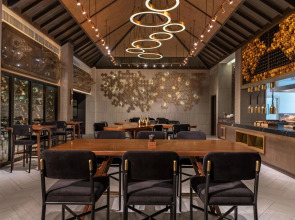 Crimson Resort and Spa Mactan