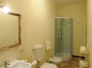 Antica Dimora B&B in Historic Residence