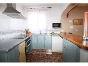 1090 Villa las Flores