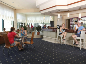 Aska Just In Beach – All Inclusive