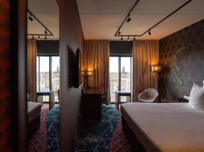 Hampshire Delft Centre