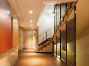 Hound Hotel Seomyeon - Bumcheon