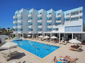 Okeanos Beach Boutique Hotel