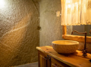 Pome Granate Cave Hotel