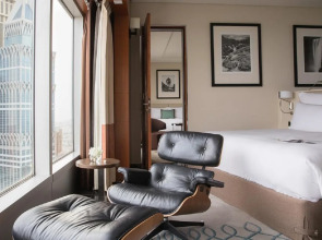 Jumeirah Emirates Towers Dubai