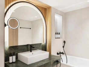 Imperial Riding School, Autograph Collection