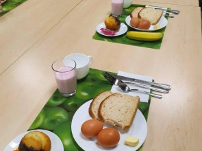 Отель Apple Economy