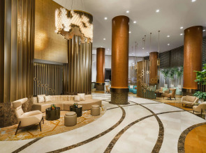 Trump International Beach Resort