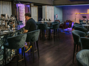 Platinum KLCC Kuala Lumpur by SabaSuites 