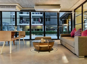 De Botan Srinakarin Hotel & Residence