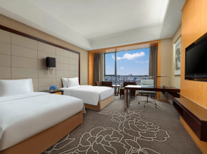 Crowne Plaza Yichang by IHG