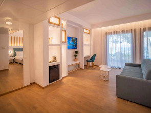 Wyndham Loutraki Poseidon Resort