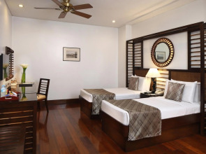 Manila Lotus Hotel