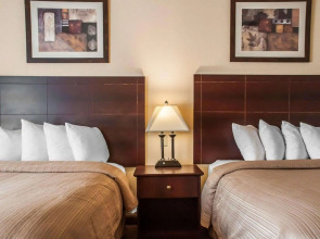 Quality Inn Buffalo Airport