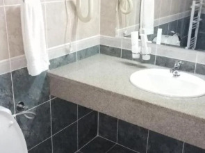 Khorezm Palace (Хорезм Пэлэс)