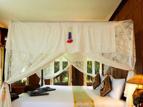 Paradise Pearl Bungalows