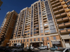 Green FOX на улице Бакинская 90