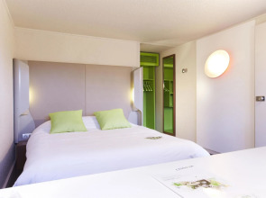 Greet Hotel Angouleme