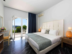 The Royal Grand Hotel