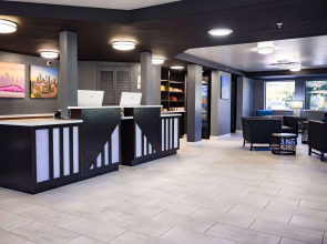 La Quinta Inn by Wyndham Tampa Near Busch Gardens