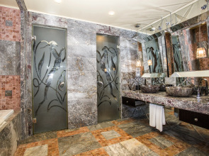 Royal Castle Design & SPA Hotel