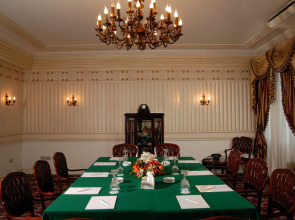 Steigenberger Cecil Hotel