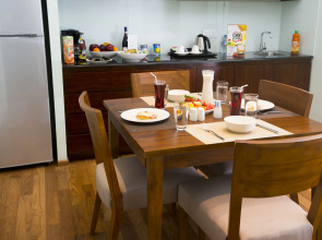 Ocean Edge Suites & Hotel Colombo