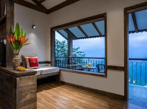 Sapa CatCat Hills Resort