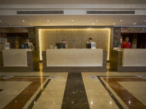 SUNRISE Alex Avenue Hotel